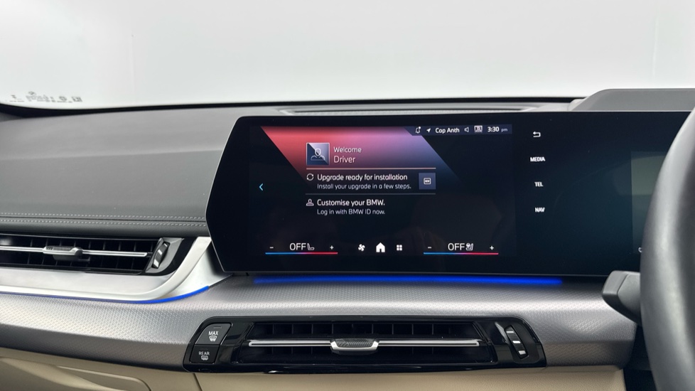 BMW iX1 150kW eDrive20 Shadow Edition 65kWh 5dr Auto Electric Estate - Image 8