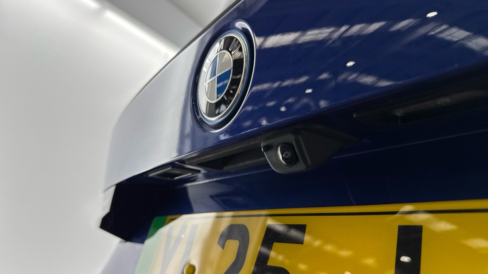 BMW iX1 150kW eDrive20 Shadow Edition 65kWh 5dr Auto Electric Estate - Image 26