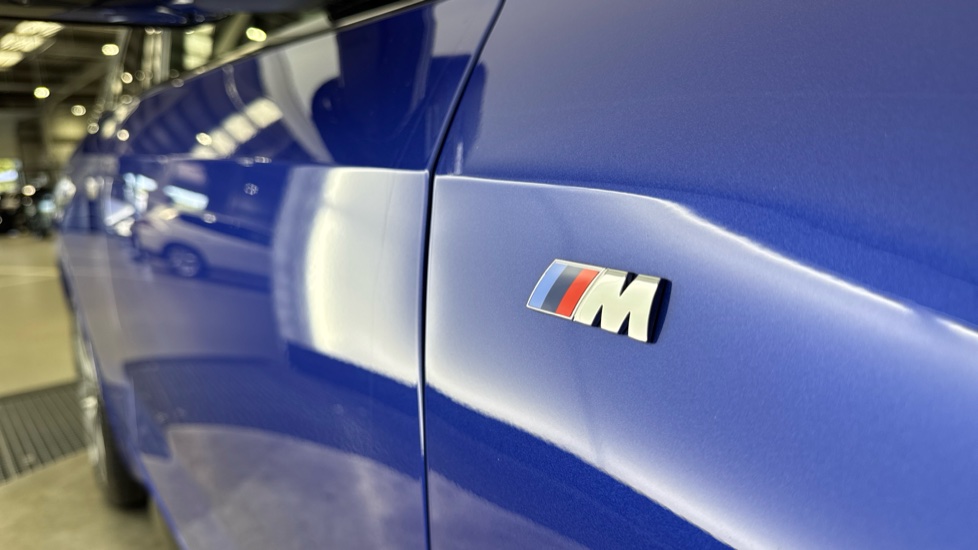 BMW iX1 150kW eDrive20 Shadow Edition 65kWh 5dr Auto Electric Estate - Image 33