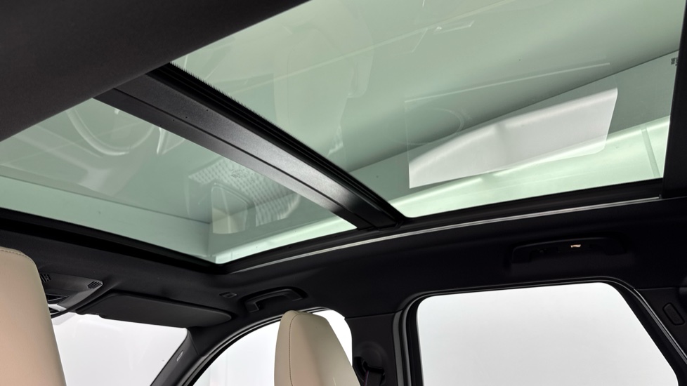 BMW iX1 150kW eDrive20 Shadow Edition 65kWh 5dr Auto Electric Estate - Image 39