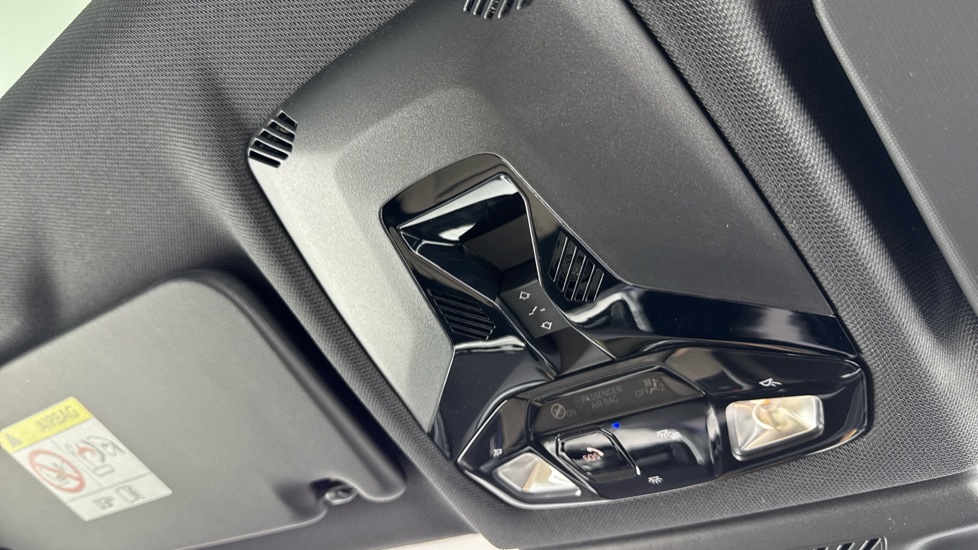 BMW iX1 150kW eDrive20 Shadow Edition 65kWh 5dr Auto Electric Estate - Image 61