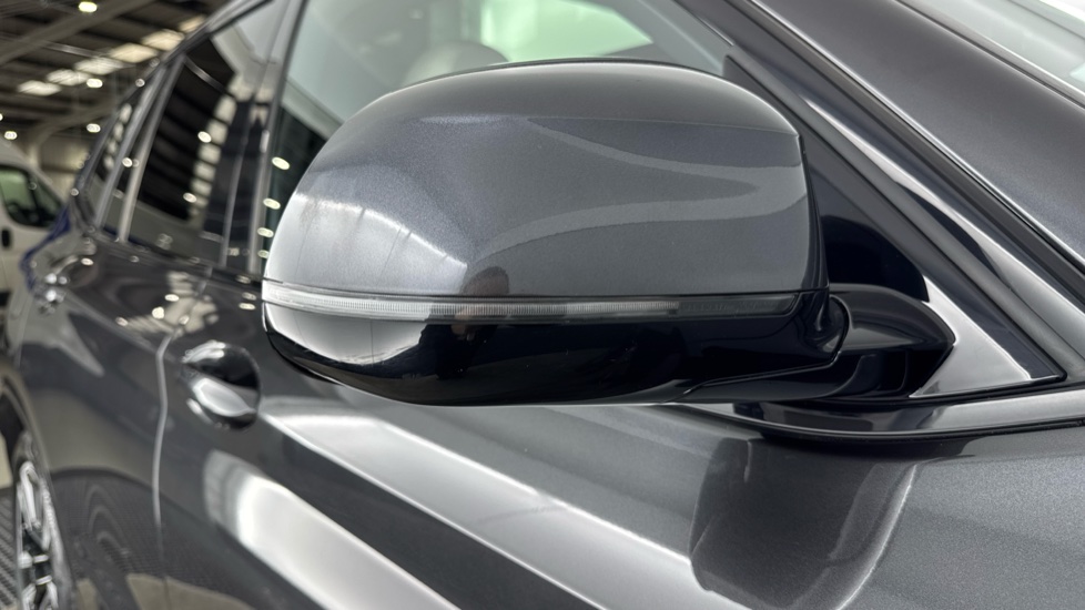 BMW iX3 210kW M Sport 80kWh 5dr Auto Electric Estate - Image 32