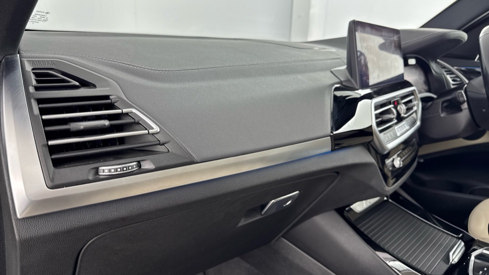 BMW iX3 210kW M Sport 80kWh 5dr Auto Electric Estate - Image 37