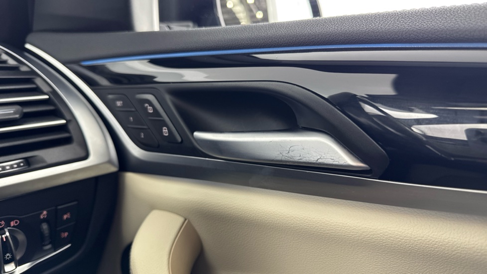 BMW iX3 210kW M Sport 80kWh 5dr Auto Electric Estate - Image 55
