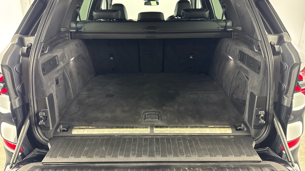 BMW X5 xDrive50e M Sport 5dr Auto [Tech/Pro Pack] Estate - Image 13