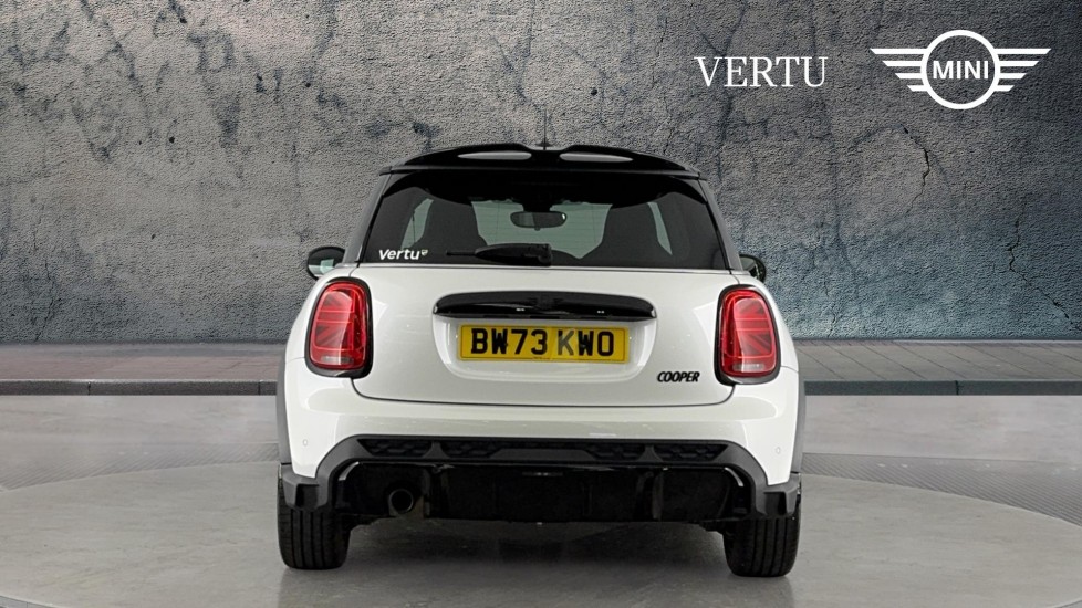 MINI Hatchback 1.5 Cooper Sport 3dr Petrol Hatchback - Image 15