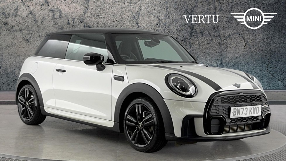 MINI Hatchback 1.5 Cooper Sport 3dr Petrol Hatchback - Image 1
