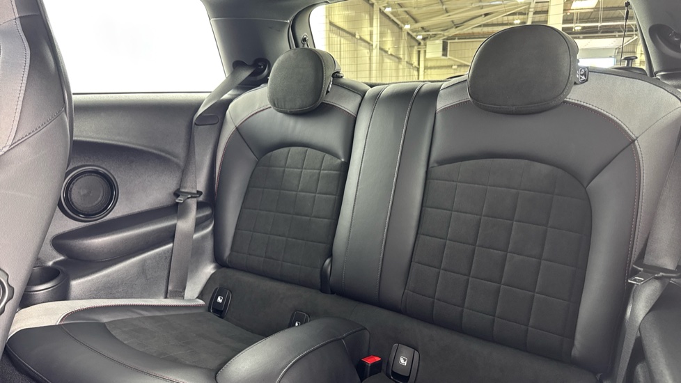 MINI Hatchback 1.5 Cooper Sport 3dr Petrol Hatchback - Image 12