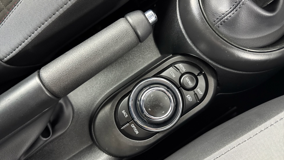 MINI Hatchback 1.5 Cooper Sport 3dr Petrol Hatchback - Image 19
