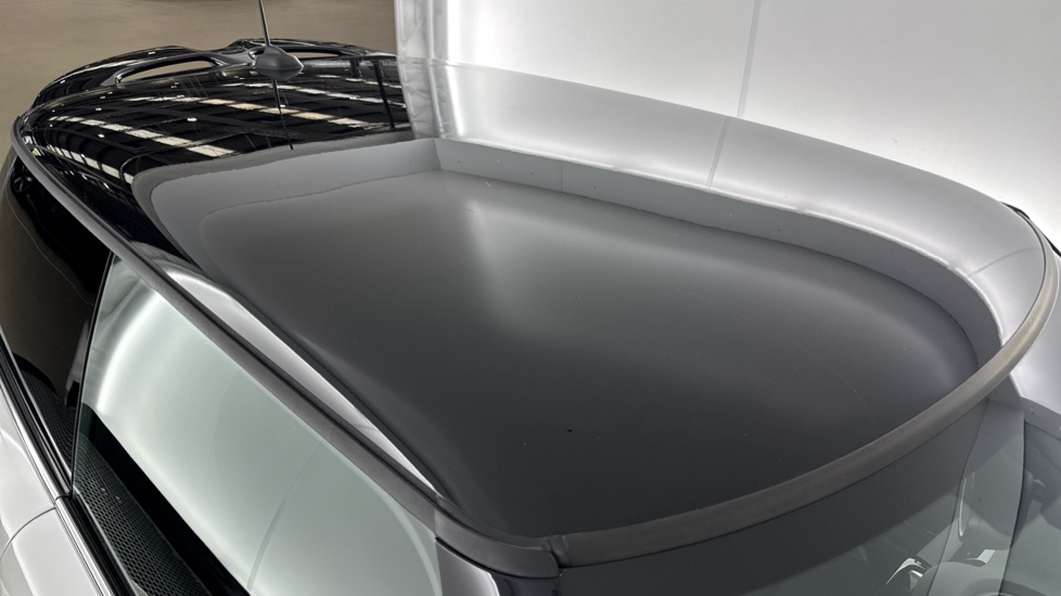 MINI Hatchback 1.5 Cooper Sport 3dr Petrol Hatchback - Image 21