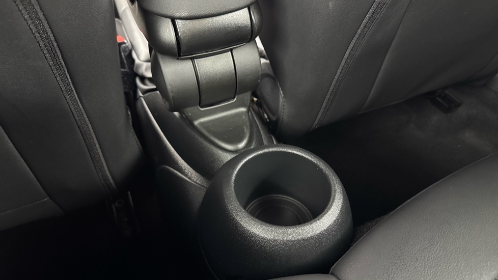 MINI Hatchback 1.5 Cooper Sport 3dr Petrol Hatchback - Image 38