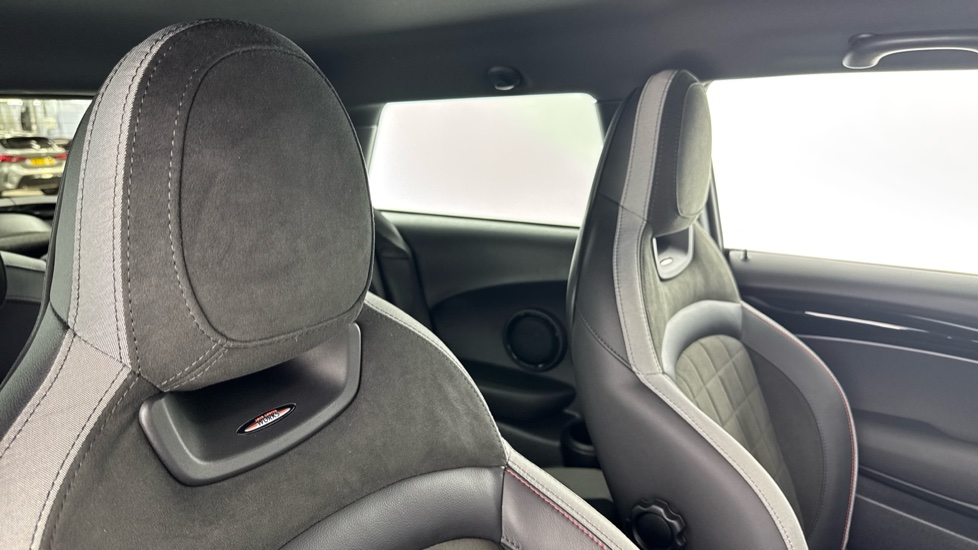 MINI Hatchback 1.5 Cooper Sport 3dr Petrol Hatchback - Image 42