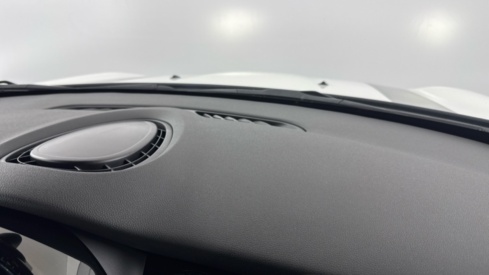 MINI Hatchback 1.5 Cooper Sport 3dr Petrol Hatchback - Image 51