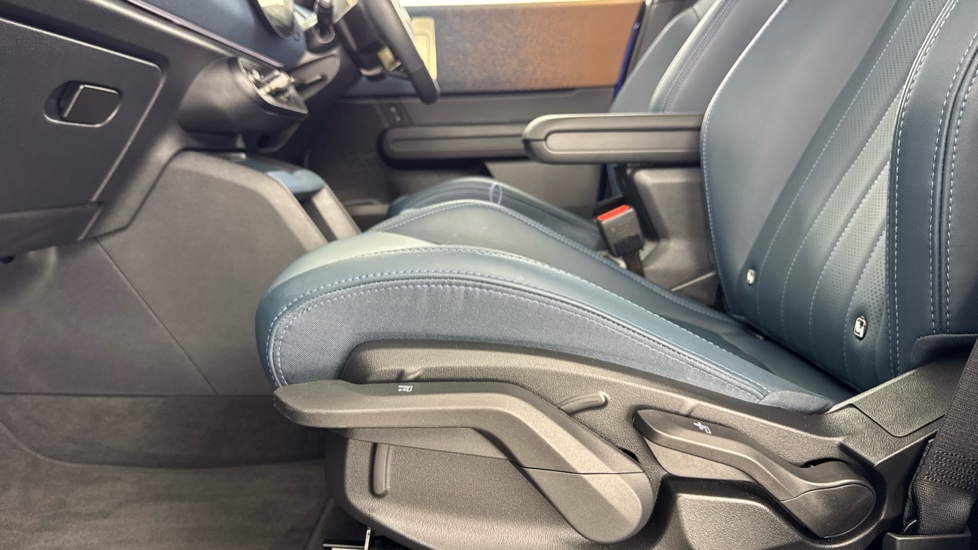 MINI Countryman 1.5 C Classic [Level 1] 5dr Auto Petrol Hatchback - Image 34