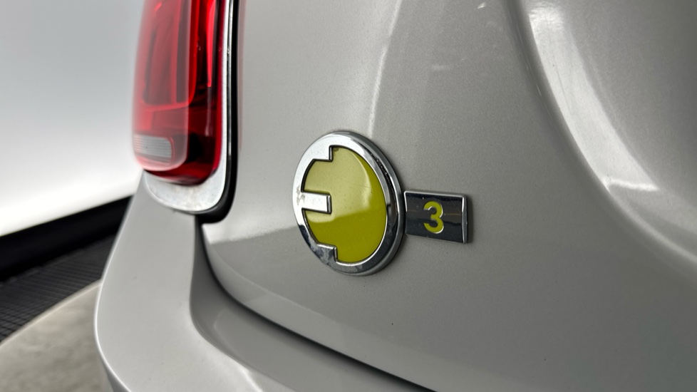 MINI Hatchback 135kW Cooper S Level 3 33kWh 3dr Auto Electric Hatchback - Image 26