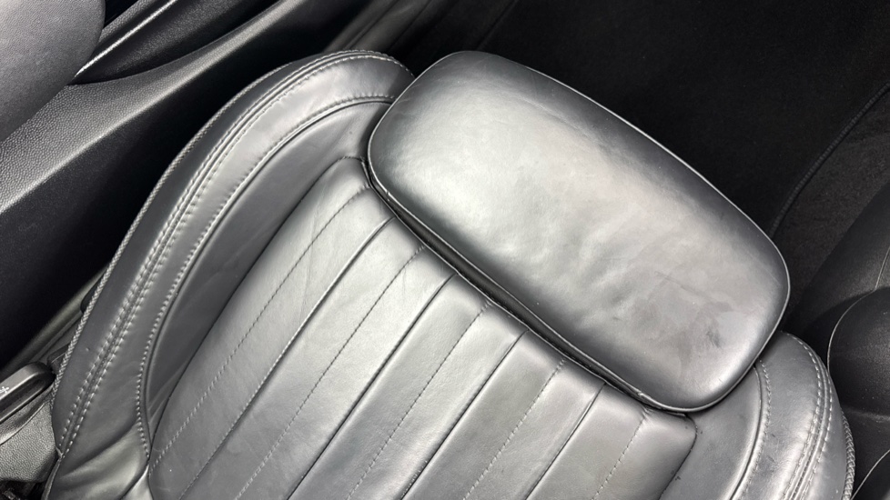 MINI Hatchback 135kW Cooper S Level 3 33kWh 3dr Auto Electric Hatchback - Image 55