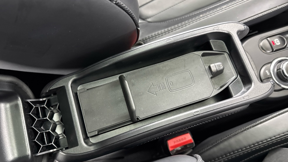 MINI Hatchback 135kW Cooper S Level 3 33kWh 3dr Auto Electric Hatchback - Image 59