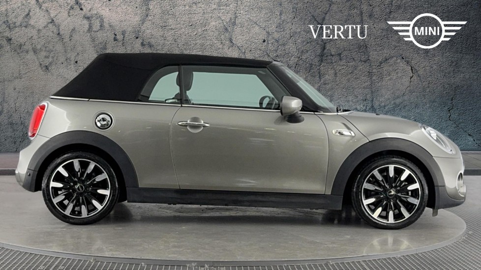 MINI Convertible 2.0 Cooper S Exclusive II 2dr Petrol Convertible - Image 3