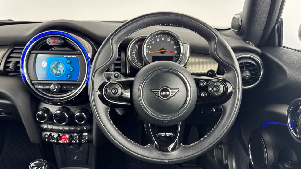 MINI Convertible 2.0 Cooper S Exclusive II 2dr Petrol Convertible - Image 5
