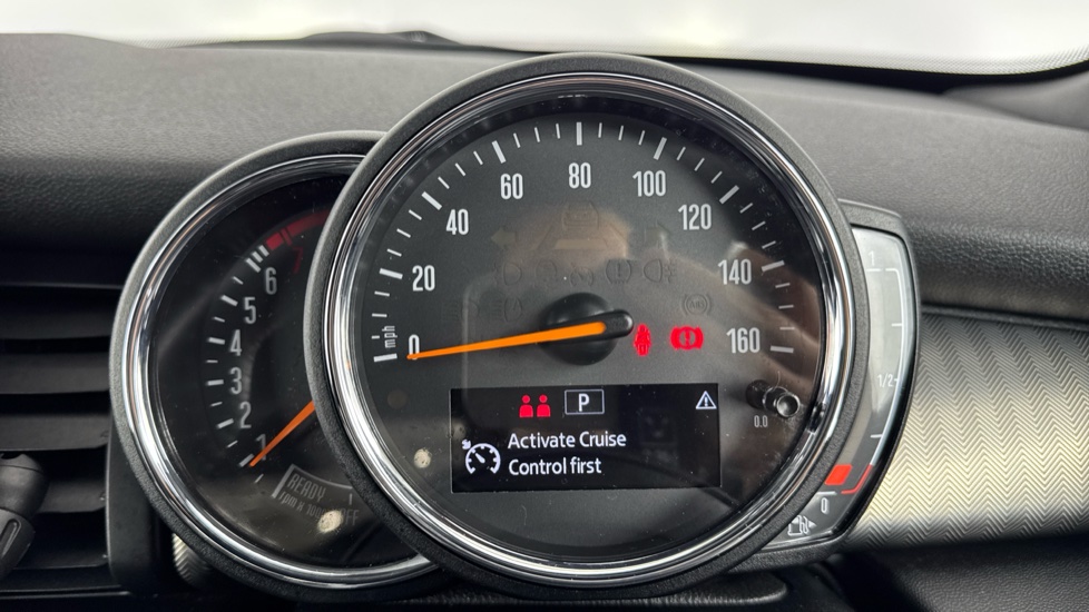 MINI Convertible 2.0 Cooper S Exclusive II 2dr Petrol Convertible - Image 9