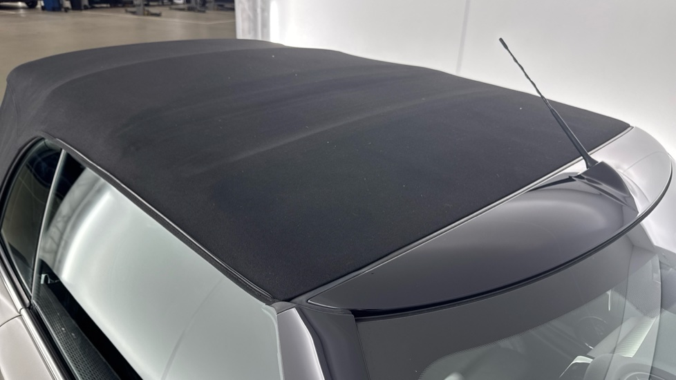 MINI Convertible 2.0 Cooper S Exclusive II 2dr Petrol Convertible - Image 21
