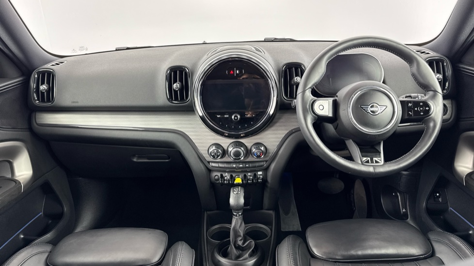 MINI Countryman 1.5 Cooper S E Exclusive ALL4 PHEV 5dr Auto Hatchback - Image 4