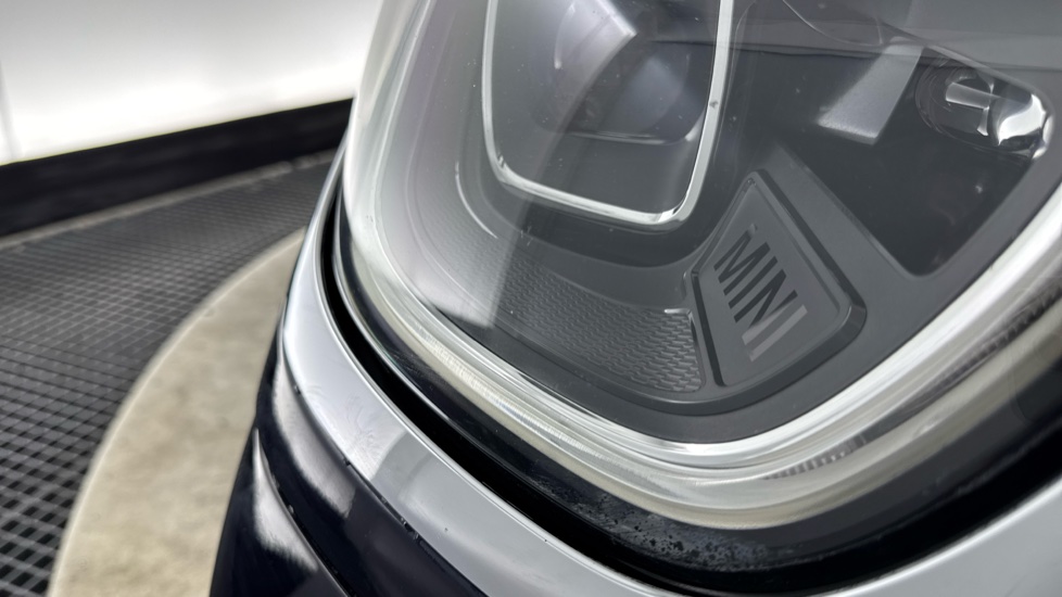 MINI Countryman 1.5 Cooper S E Exclusive ALL4 PHEV 5dr Auto Hatchback - Image 35