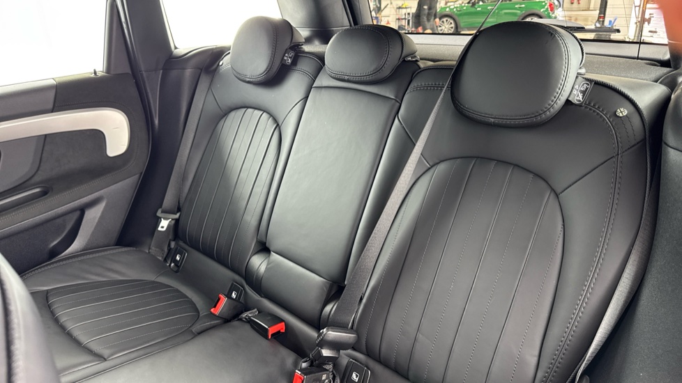 MINI Countryman 1.5 Cooper S E Exclusive ALL4 PHEV 5dr Auto Hatchback - Image 47