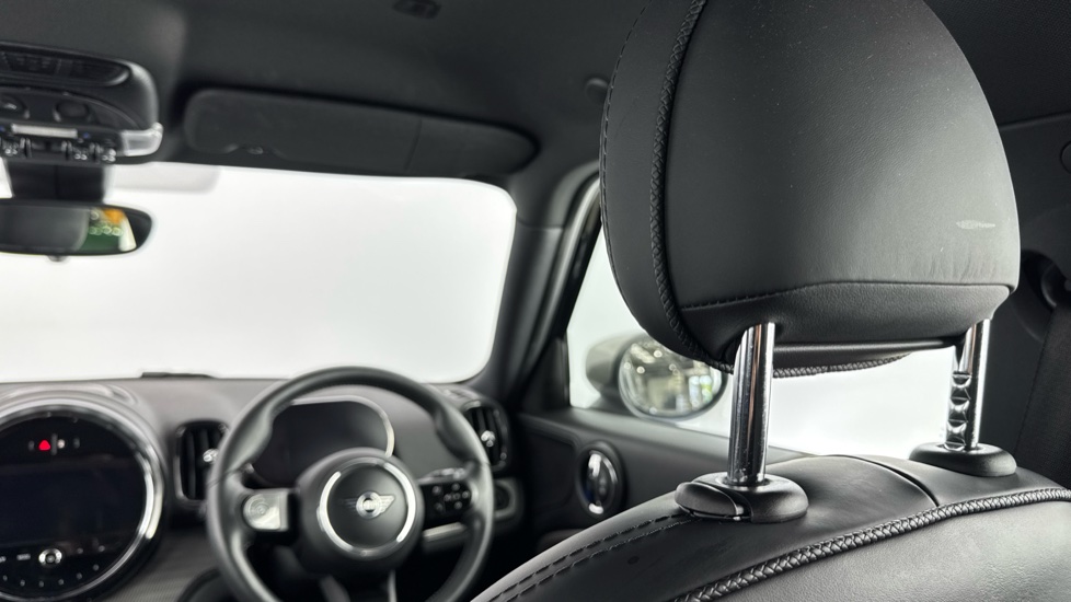 MINI Countryman 1.5 Cooper S E Exclusive ALL4 PHEV 5dr Auto Hatchback - Image 52
