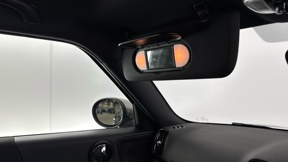 MINI Countryman 1.5 Cooper S E Exclusive ALL4 PHEV 5dr Auto Hatchback - Image 66