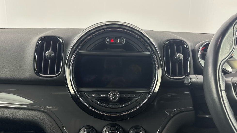 MINI Countryman 1.5 Cooper Sport 5dr Auto Petrol Hatchback - Image 8
