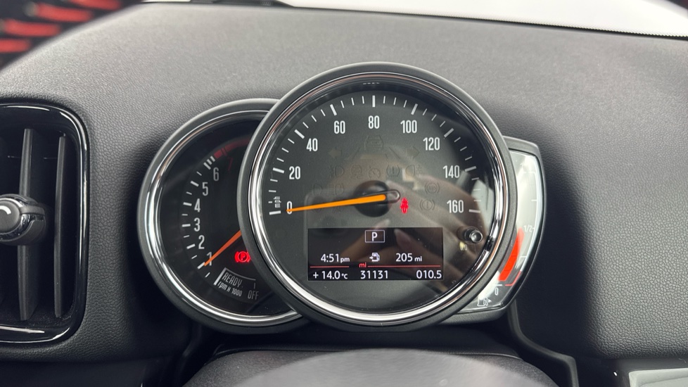 MINI Countryman 1.5 Cooper Sport 5dr Auto Petrol Hatchback - Image 9