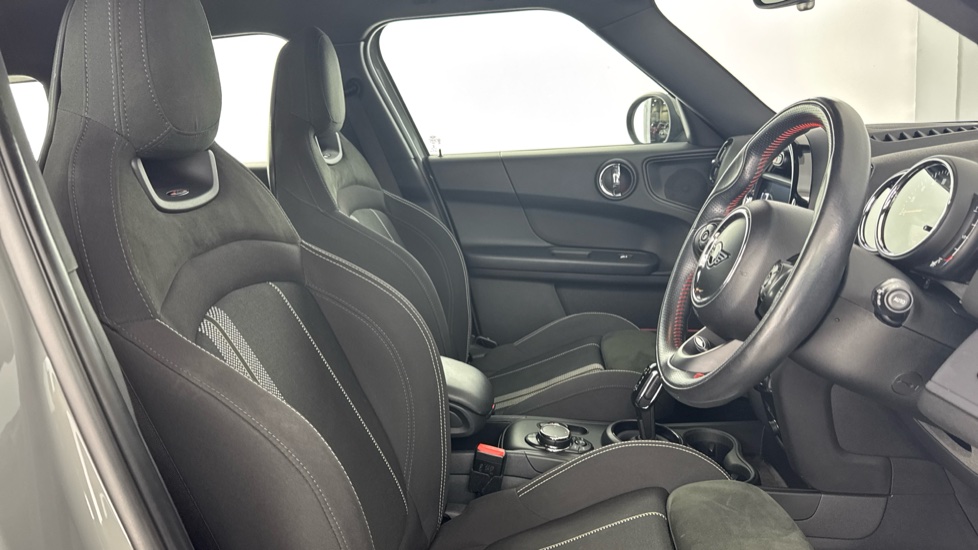 MINI Countryman 1.5 Cooper Sport 5dr Auto Petrol Hatchback - Image 11