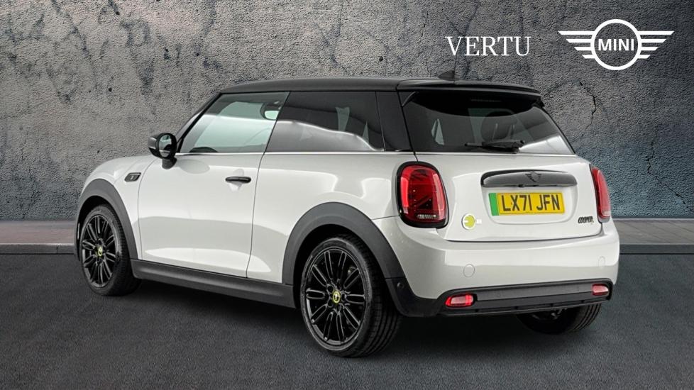 MINI Hatchback 135kW Cooper S Level 3 33kWh 3dr Auto Electric Hatchback - Image 2