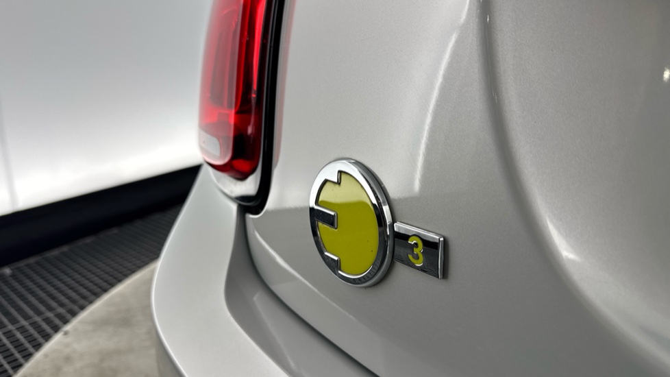 MINI Hatchback 135kW Cooper S Level 3 33kWh 3dr Auto Electric Hatchback - Image 26