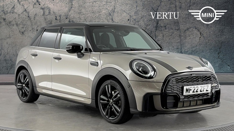 MINI Hatchback 1.5 Cooper Sport 5dr Auto Petrol Hatchback - Image 1