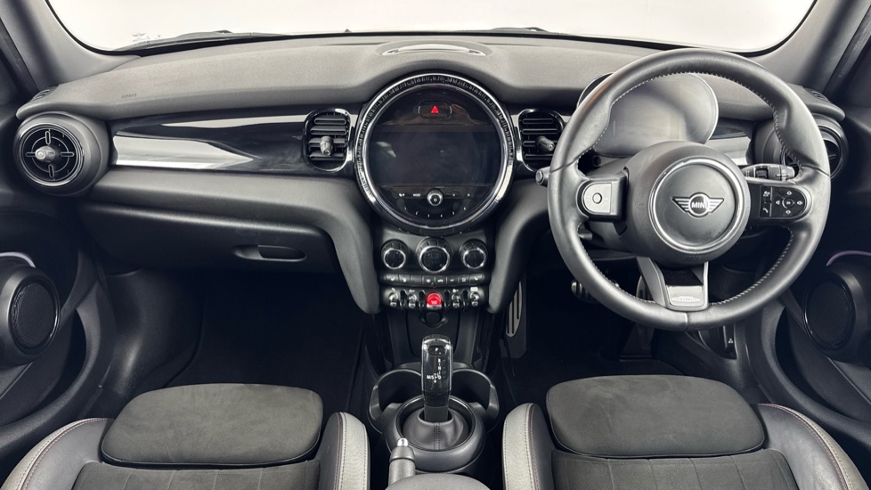 MINI Hatchback 1.5 Cooper Sport 5dr Auto Petrol Hatchback - Image 4