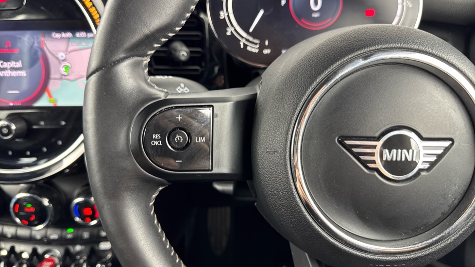 MINI Hatchback 1.5 Cooper Sport 5dr Auto Petrol Hatchback - Image 17