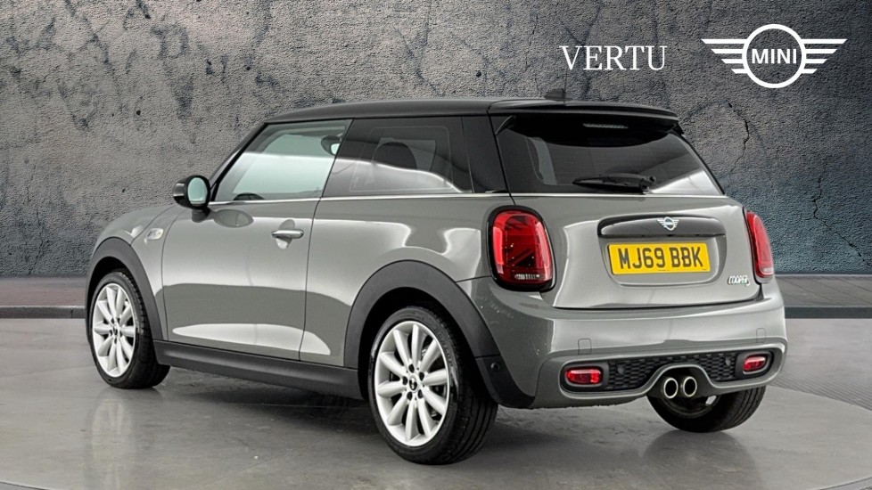 MINI Hatchback 2.0 Cooper S Classic II 3dr Auto Petrol Hatchback - Image 2