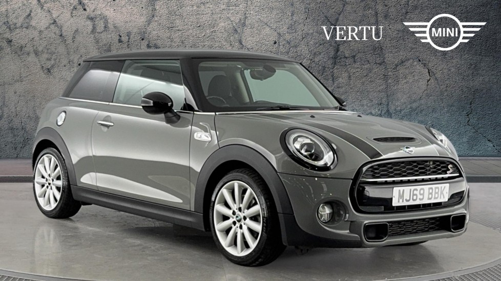 MINI Hatchback 2.0 Cooper S Classic II 3dr Auto Petrol Hatchback - Image 1