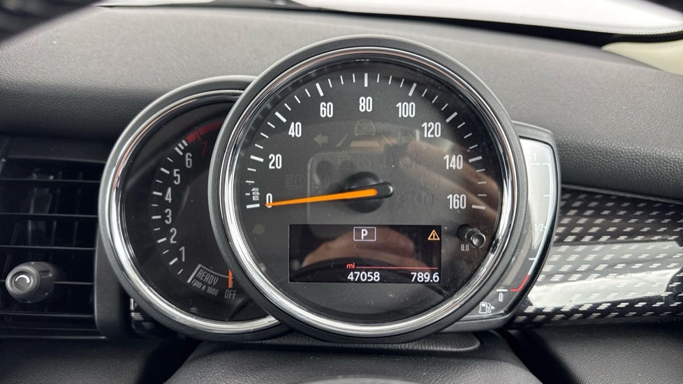 MINI Hatchback 2.0 Cooper S Classic II 3dr Auto Petrol Hatchback - Image 9