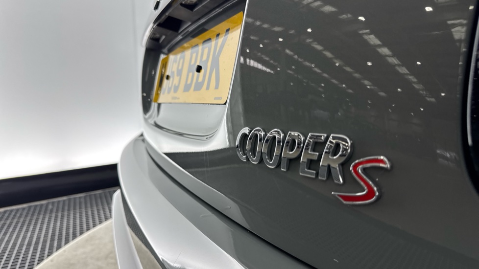 MINI Hatchback 2.0 Cooper S Classic II 3dr Auto Petrol Hatchback - Image 24