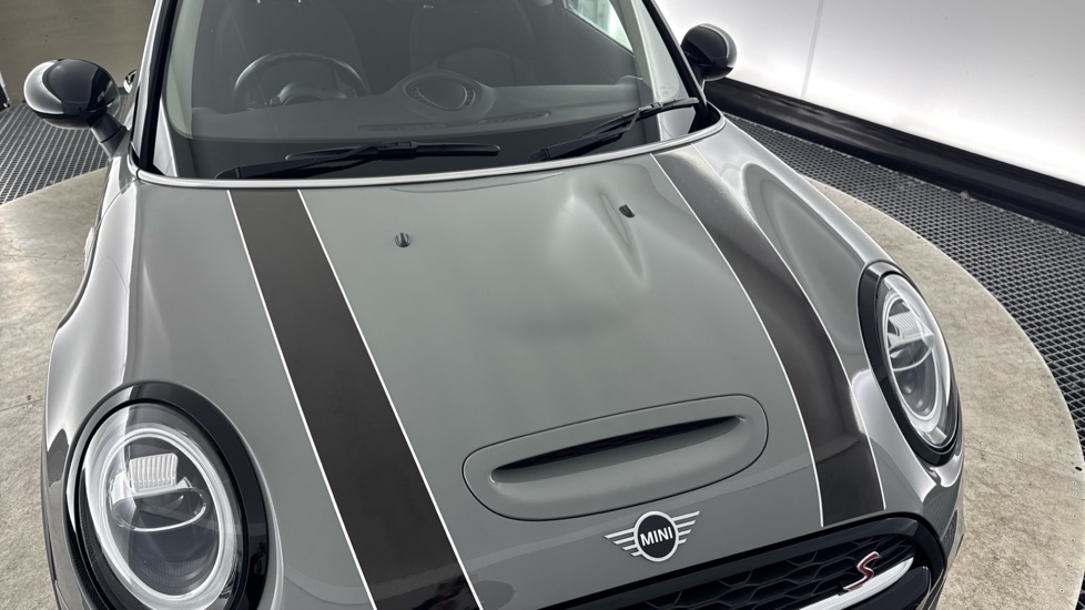 MINI Hatchback 2.0 Cooper S Classic II 3dr Auto Petrol Hatchback - Image 31