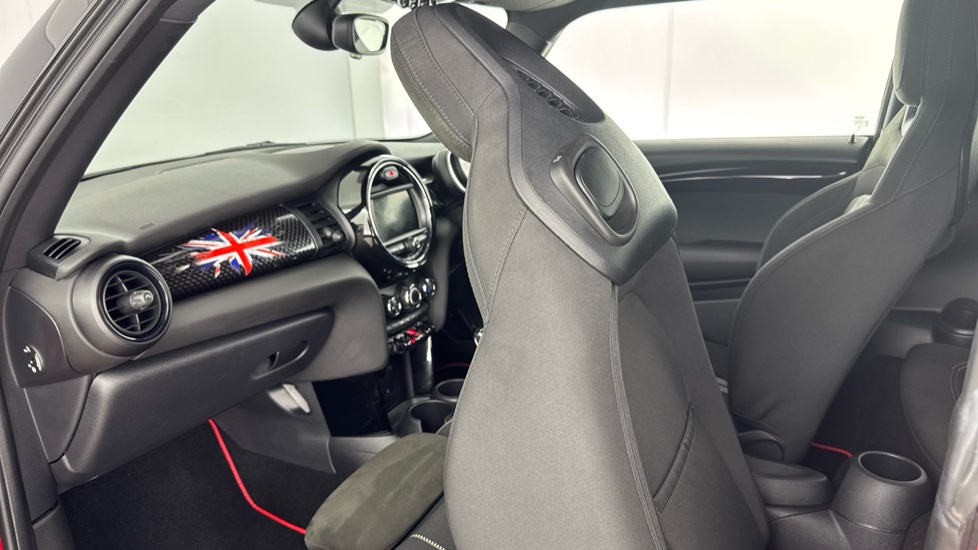 MINI Hatchback 2.0 Cooper S Sport II 3dr Auto Petrol Hatchback - Image 34