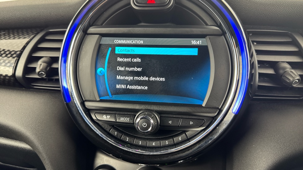 MINI Hatchback 2.0 Cooper S Sport II 3dr Auto Petrol Hatchback - Image 48