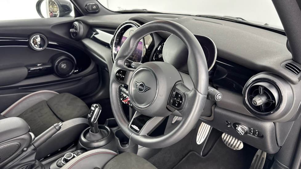 MINI Cooper 2.0 S Sport 2dr Auto Petrol Convertible - Image 6