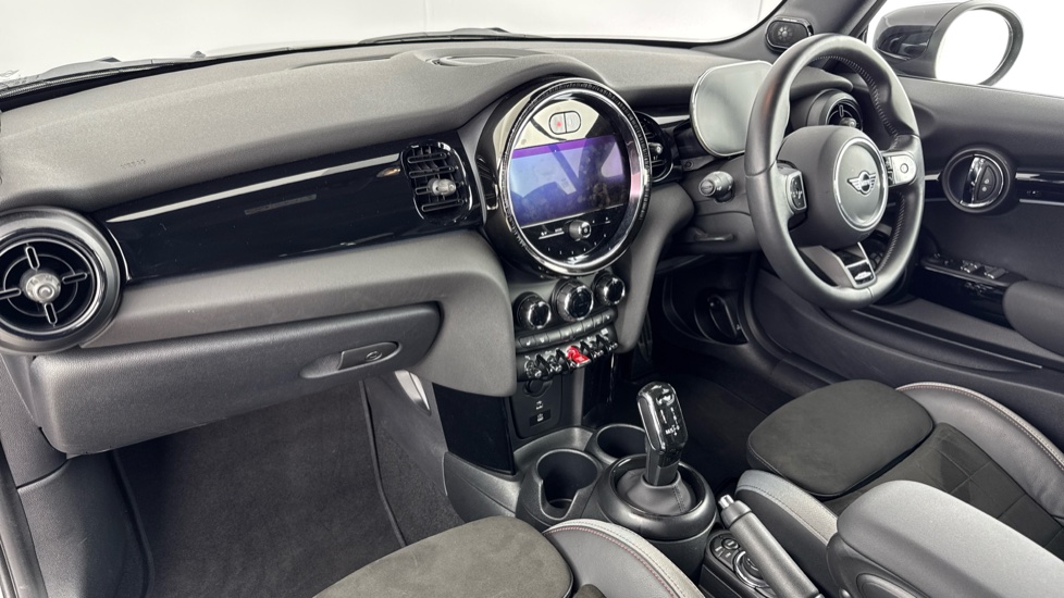 MINI Cooper 2.0 S Sport 2dr Auto Petrol Convertible - Image 7