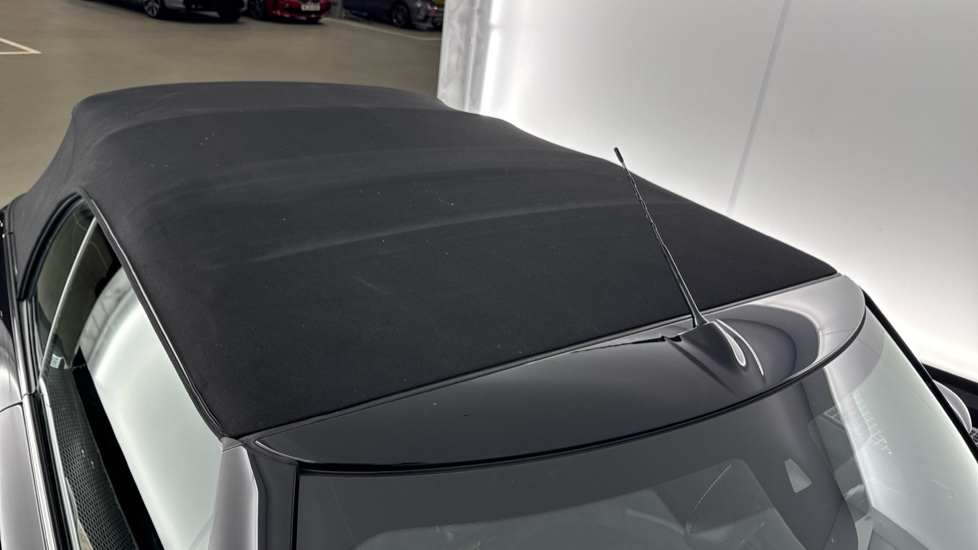 MINI Cooper 2.0 S Sport 2dr Auto Petrol Convertible - Image 21