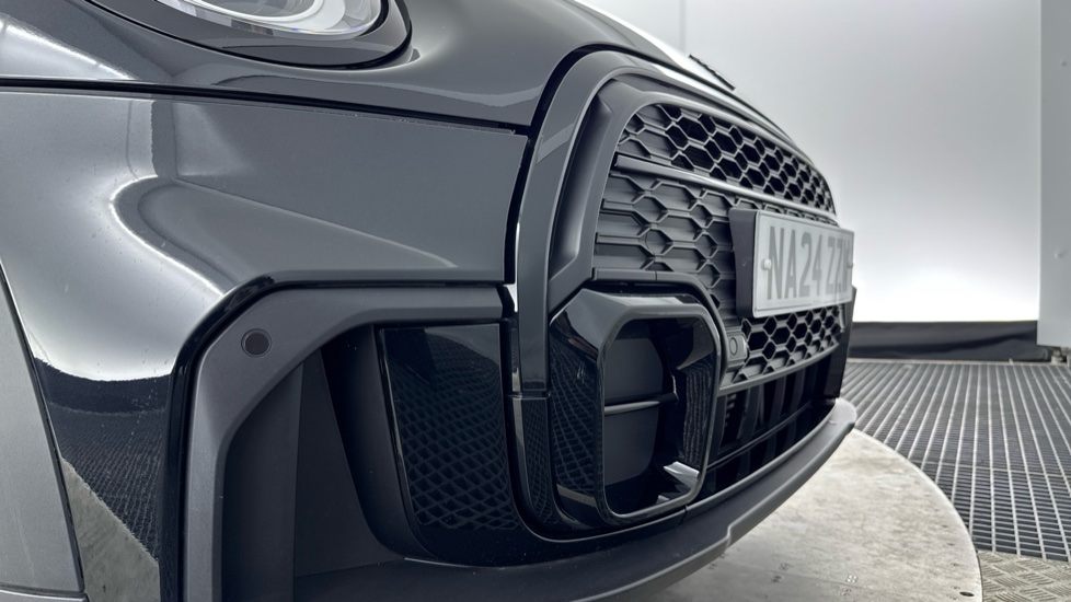 MINI Cooper 2.0 S Sport 2dr Auto Petrol Convertible - Image 35