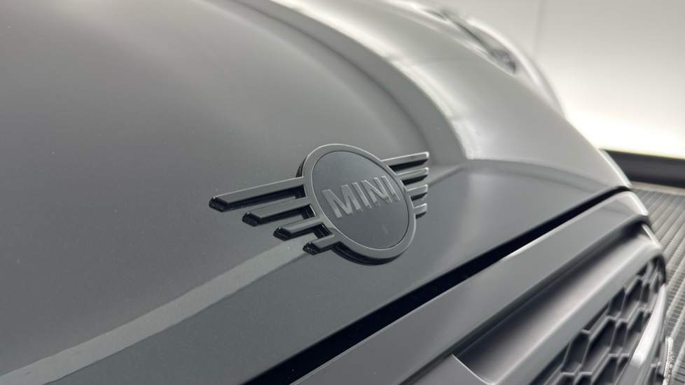 MINI Cooper 2.0 S Sport 2dr Auto Petrol Convertible - Image 37